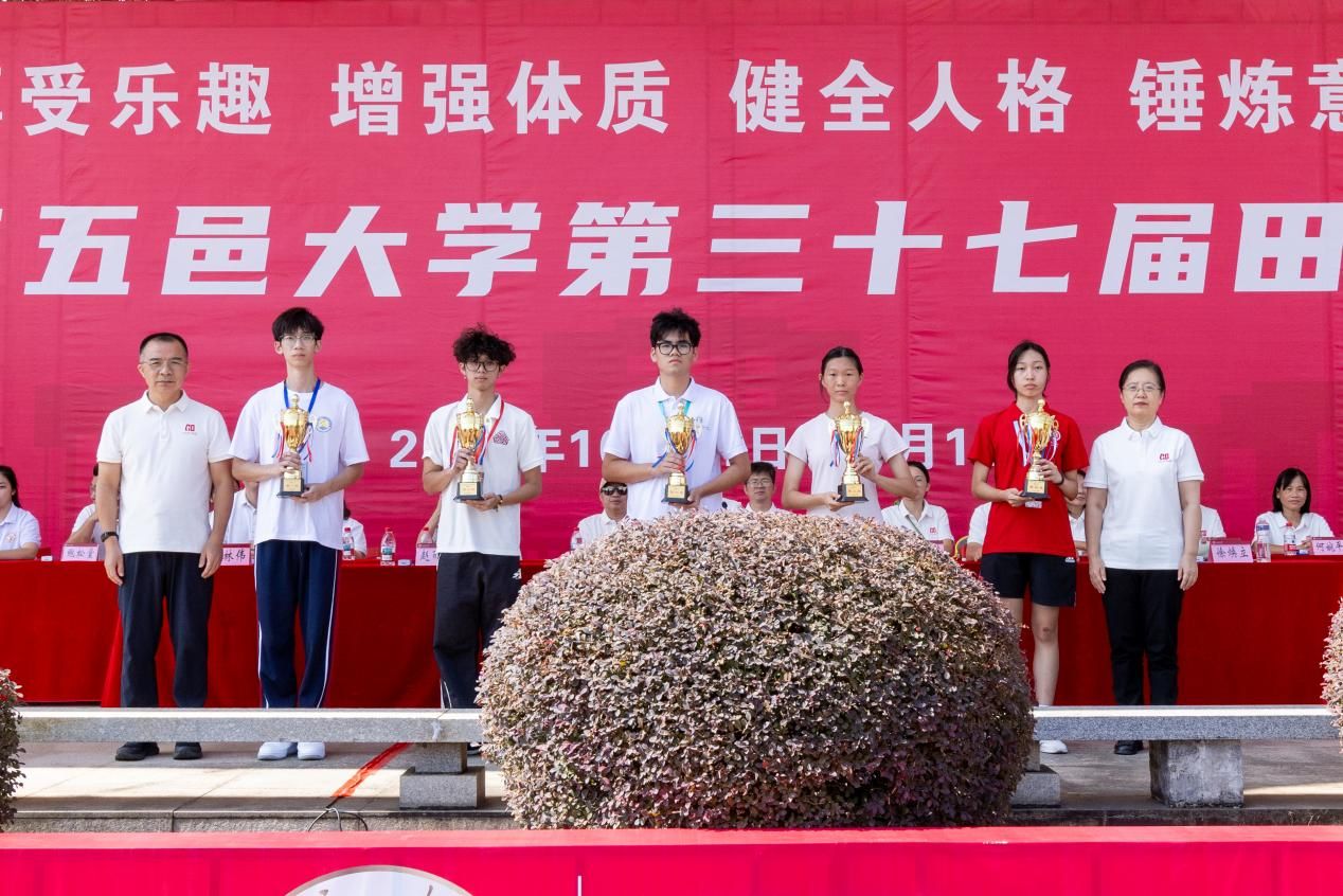 C8466203094BB00028CC5F906C7_F727BB12_30D06