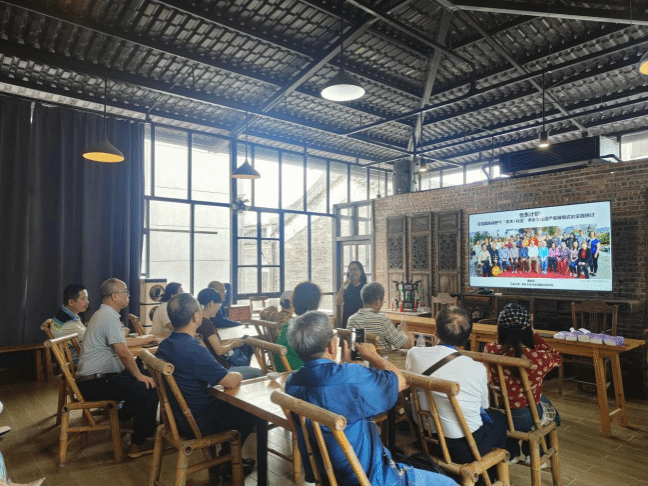 BD8817B1AE8F735A45BF712A8D1_AA7A333E_2EBB6