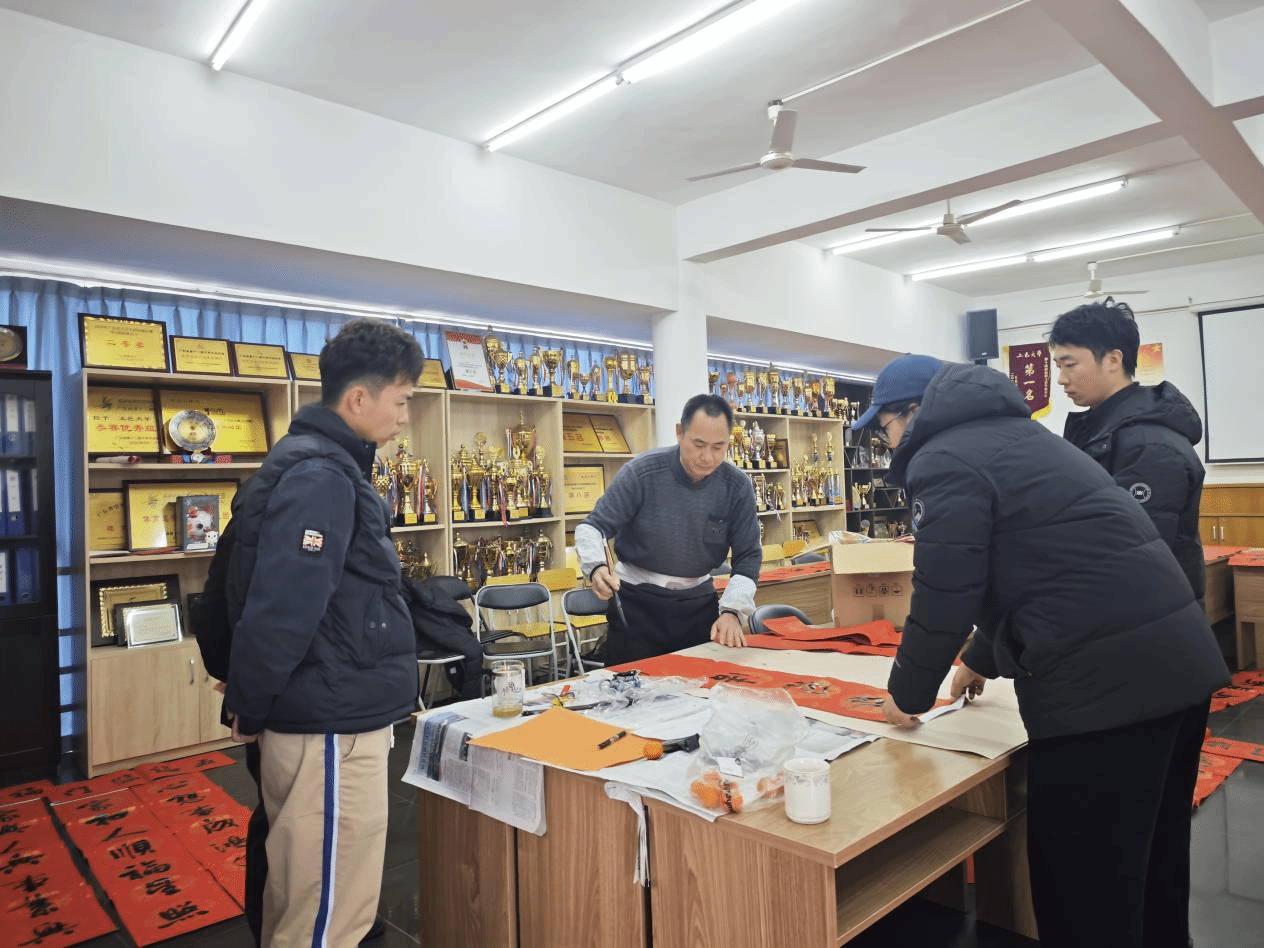 2B54F3A8B93E3192DF370417B7A_B2309A60_73CDC