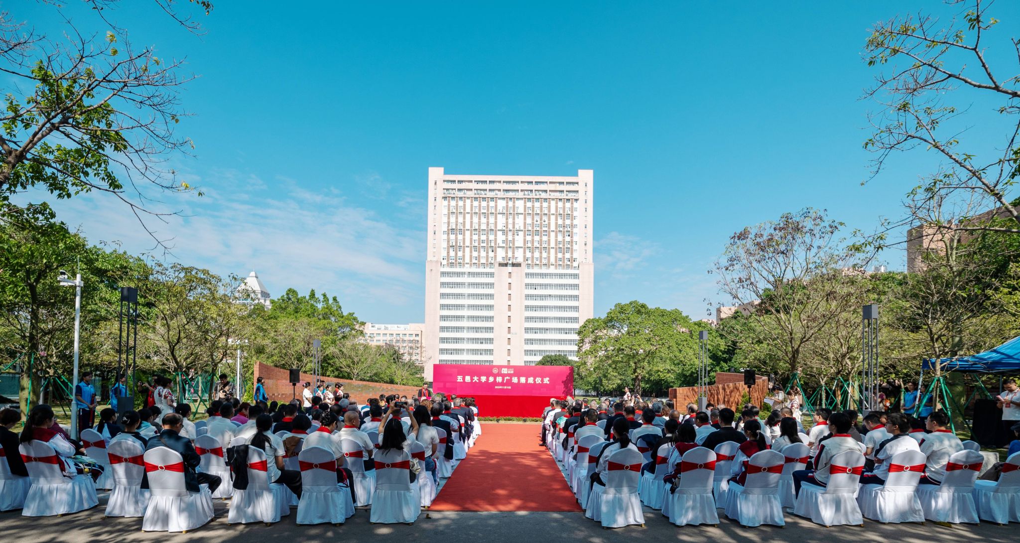 EAA97DCA5596D67B086BE5146D9_B6721457_743E9