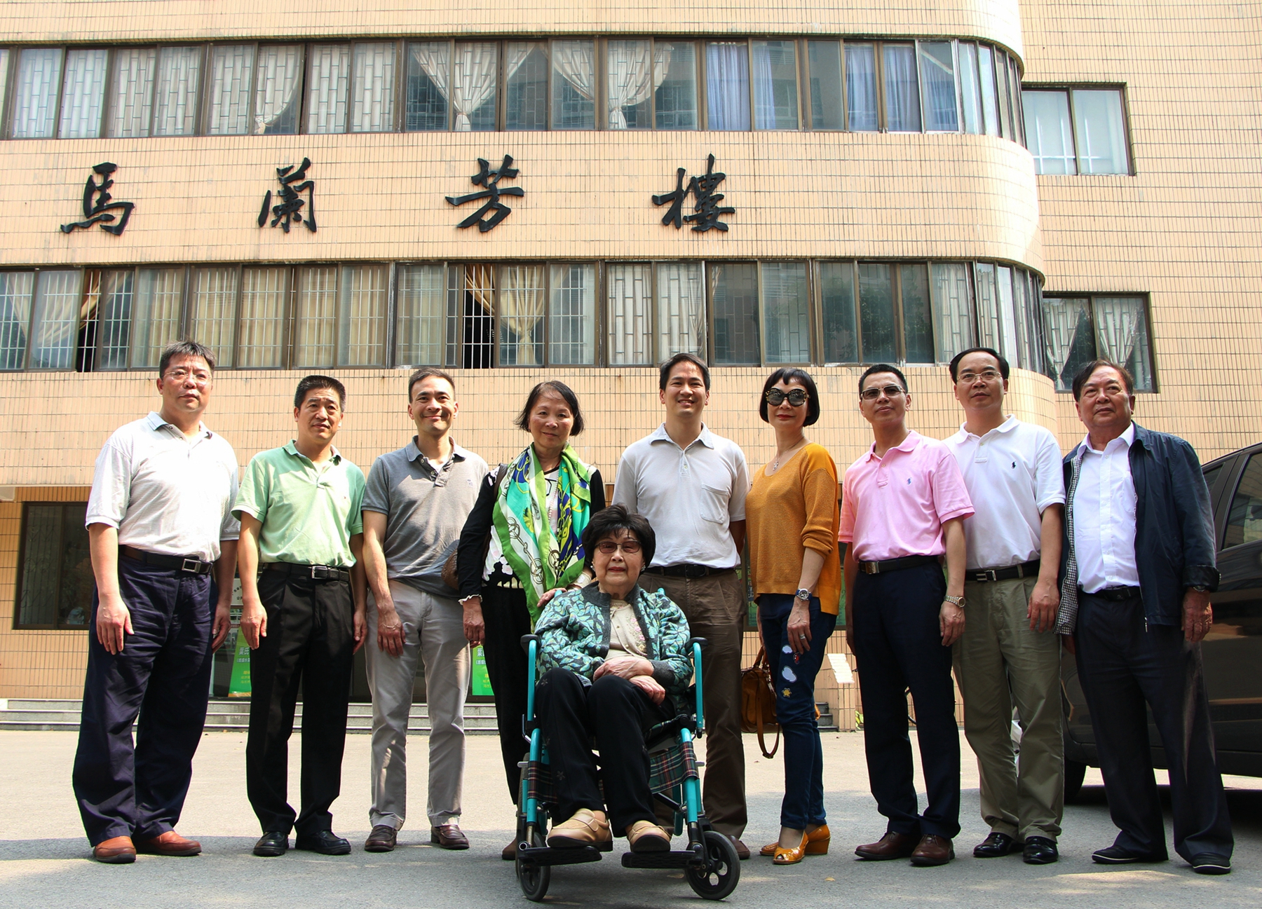 B75D1EA6D605D524983491FDF85_14DBD9CE_1F190D.jpg?e=