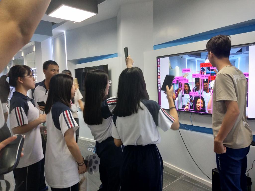 63E1F122BE1C3E682BD4036078E_478F81B1_1589B