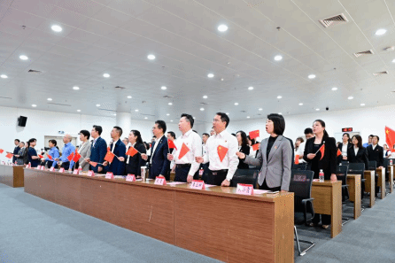 F76C9986F5B0057146C8FA7BA6F_45E1E485_F03F