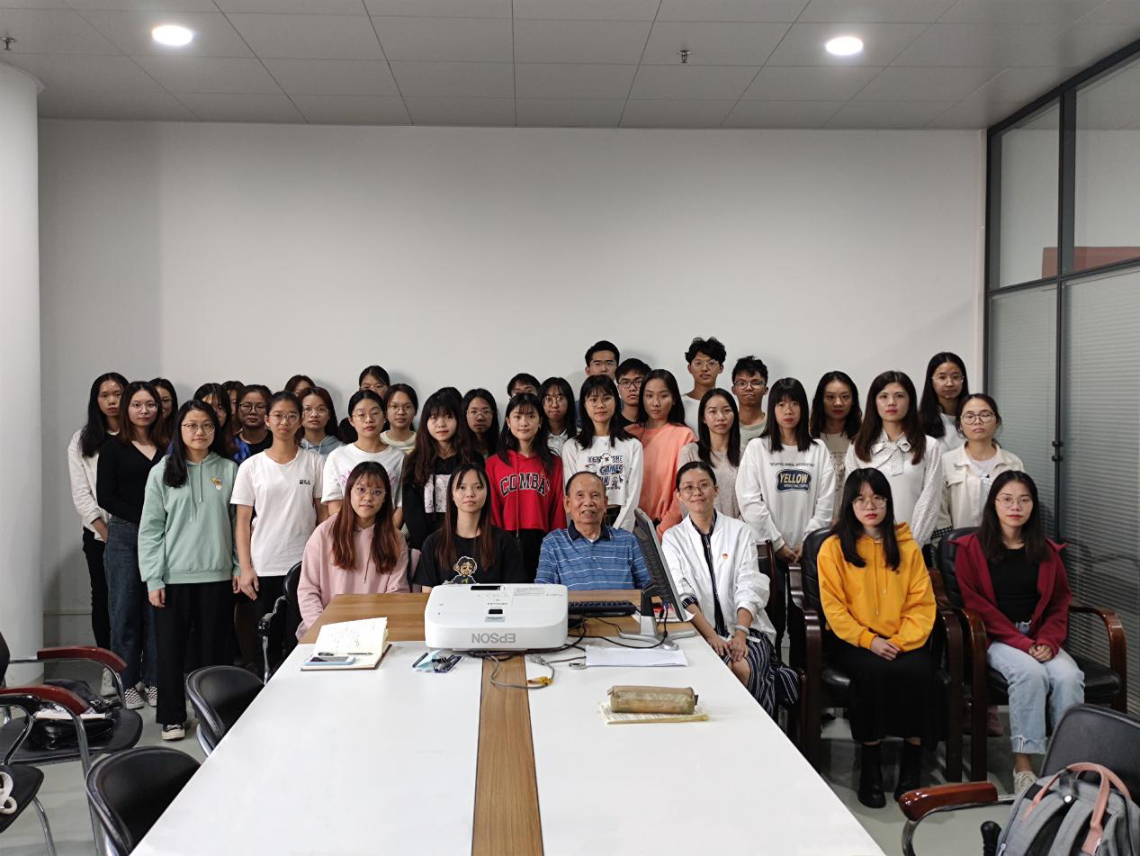 43CB3ECF6851745F2EAAC0F8744_A95E6DF4_F4AA9