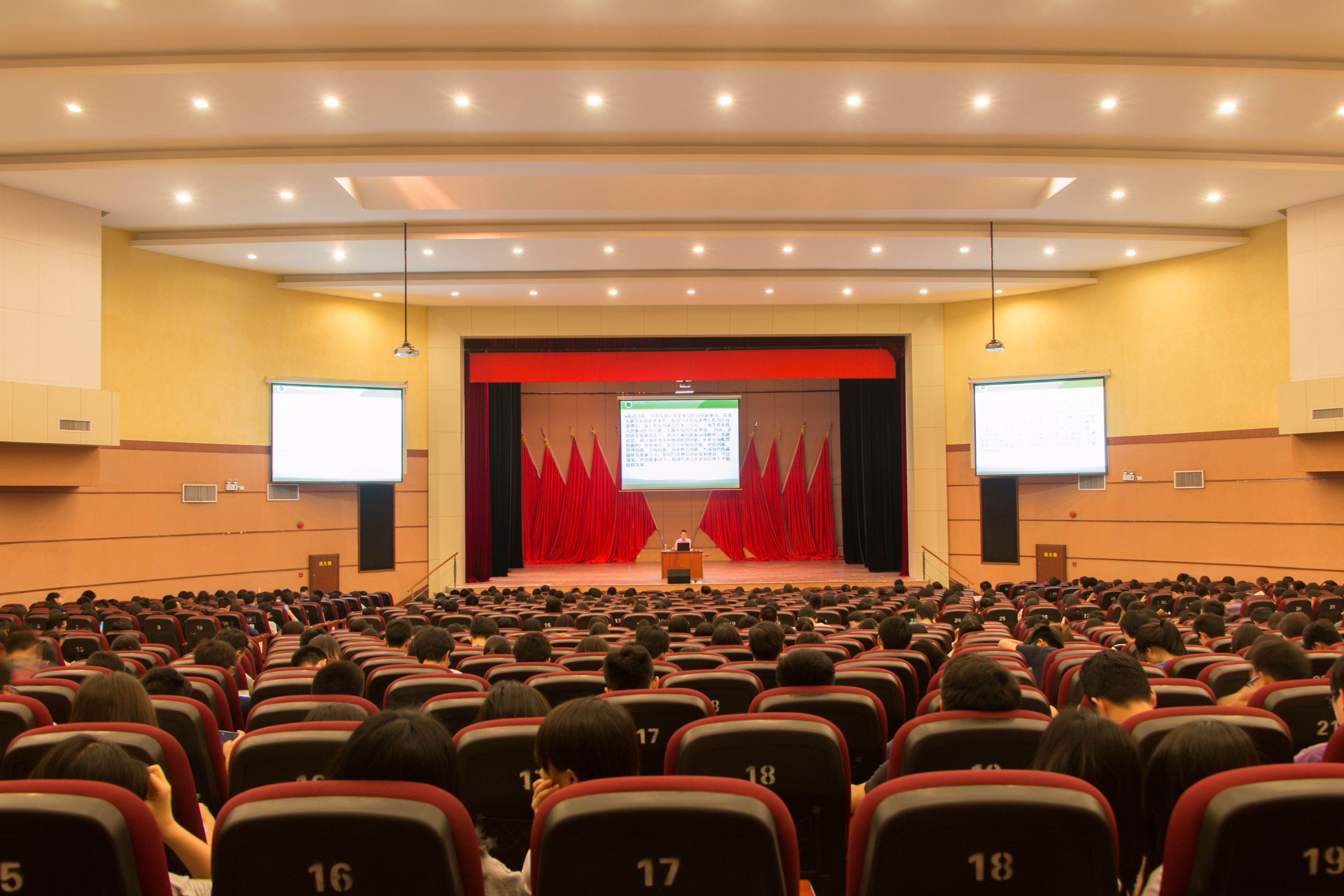 FEF9F7C1F01A37BAFDB694D5E71_E128BAC7_1D2487.jpg?e=