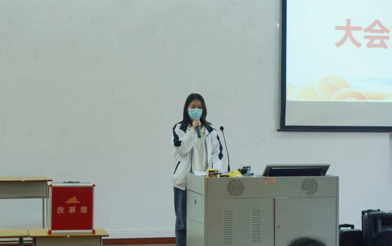 2D6C470BAD5A8DD813A682B0698_59F2633D_5F0DD 2D6C470BAD5A8DD813A682B0698_59F2633D_5F0DD