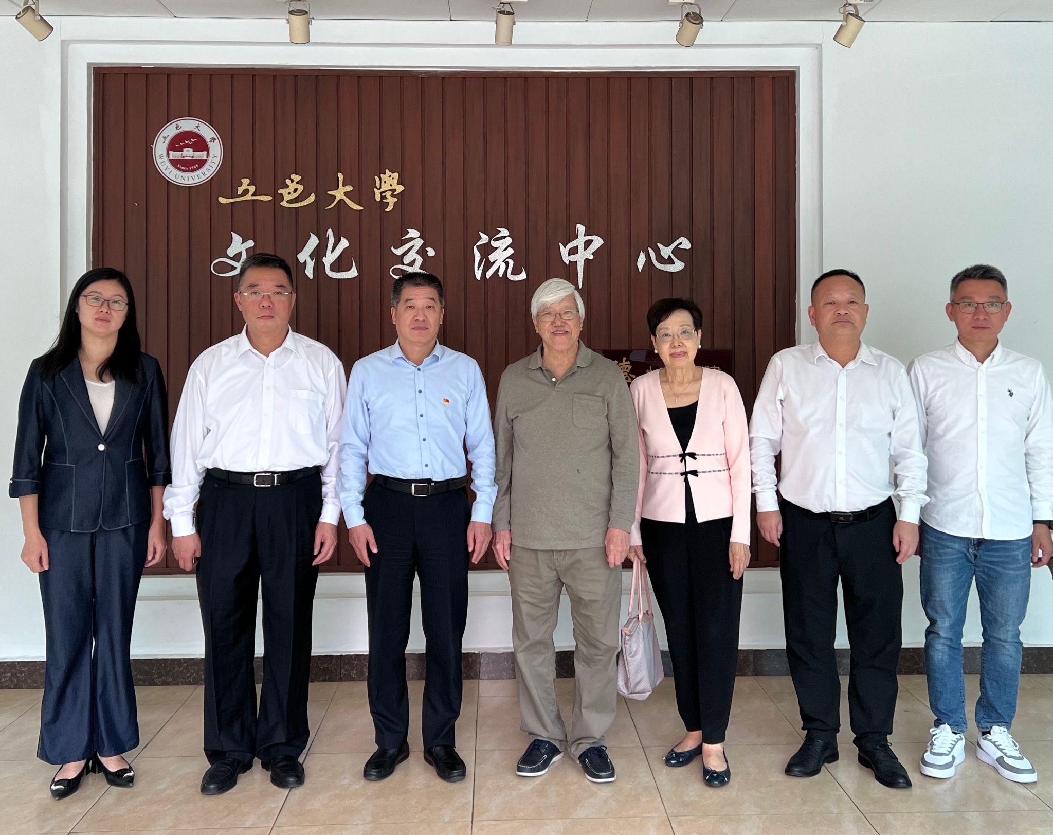 EA101D63BC0AA8D534FFE67D713_80FFEAD5_64394