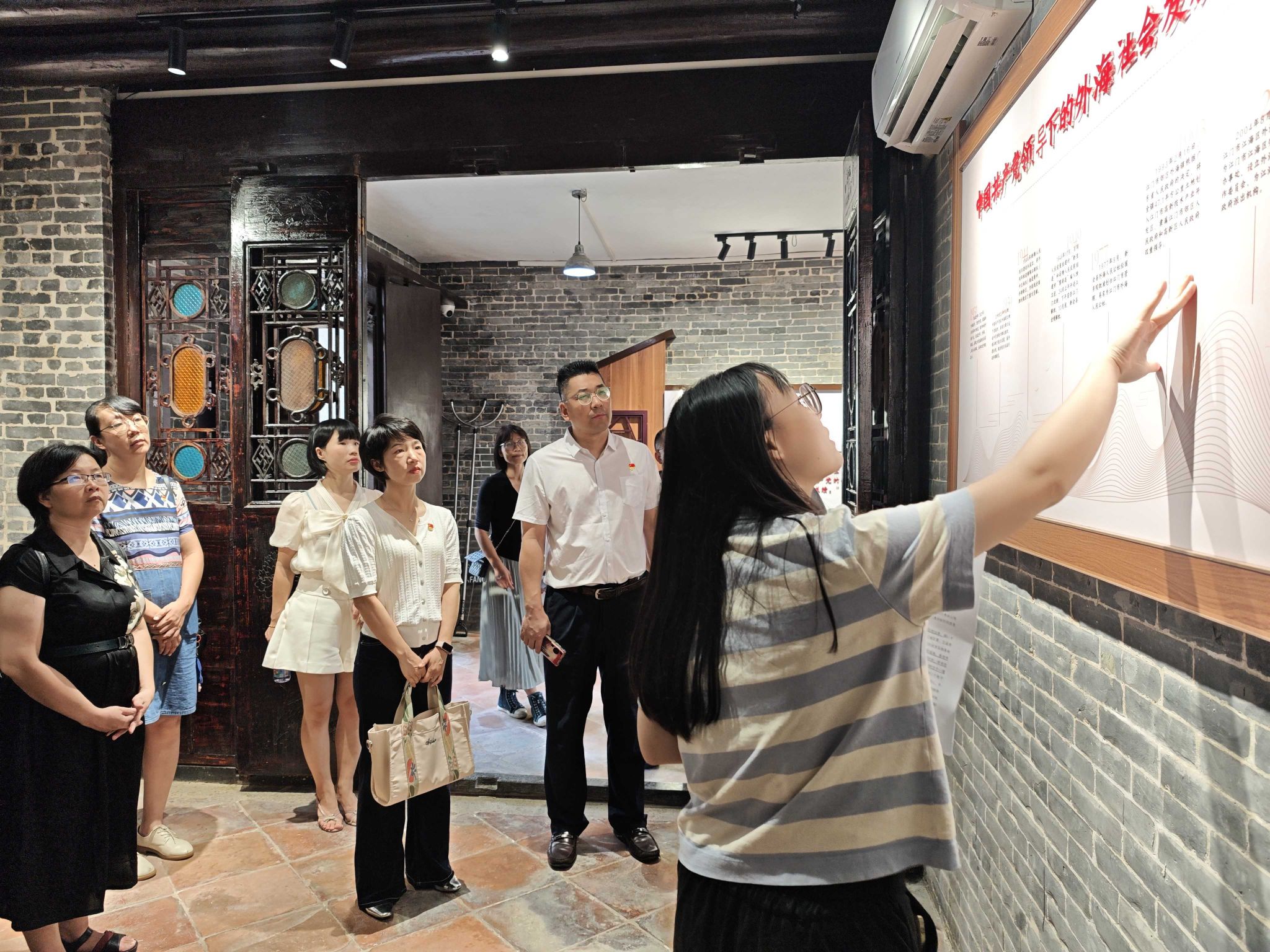 CD41C58F2B107E54CE8439408C5_D76261F0_85BE3 CD41C58F2B107E54CE8439408C5_D76261F0_85BE3