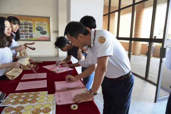 3B3B01E11E5727D5CBD1F386DFB_7D2D7E13_19359