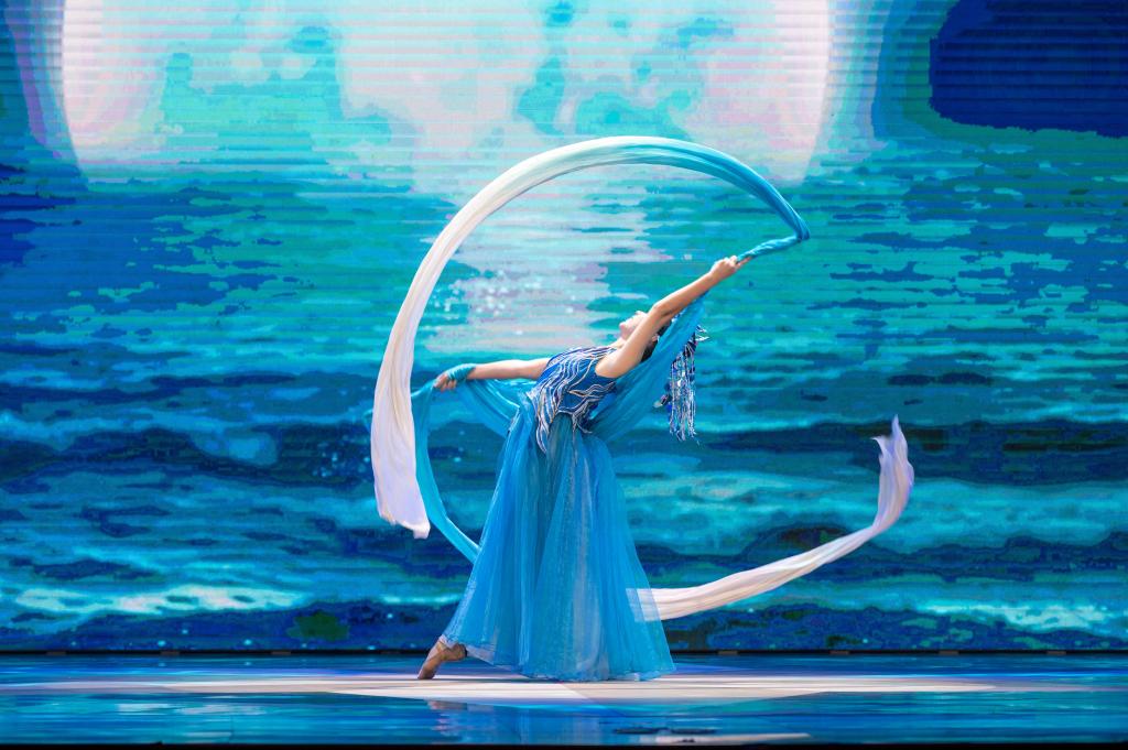 27CCD8BB0906CAF22D8957C816E_90B6E42B_1915B