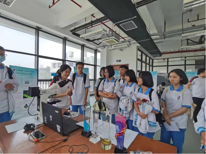 37CD45868265584B86E189E47A1_650179A5_160A18