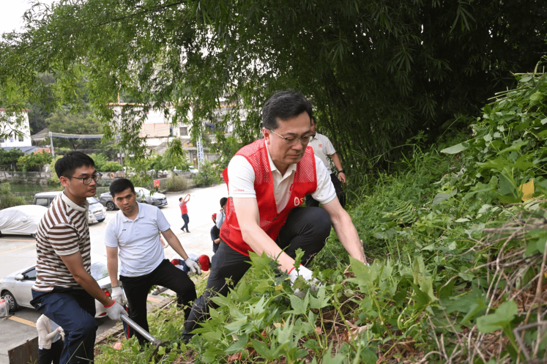 5B1E04A5201BBBDF4F7212A20B5_0FC64320_807FB