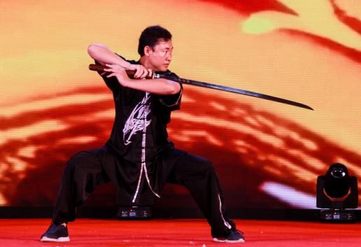 0F35F63E78765E76F3BDF593DB4_0D5CA9A2_6D40