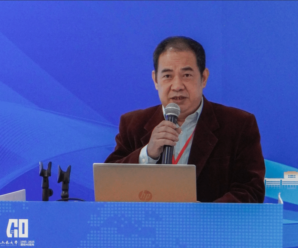 BEE2AF08C4EFAE43F17C15F7997_ED92E21D_58838