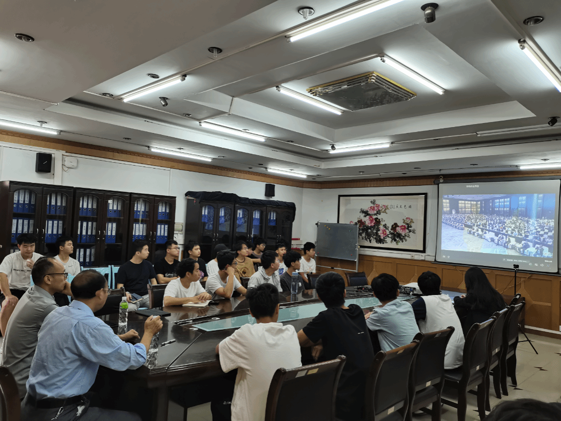 8B74C62057E2C17A64A56A3FA90_CD7E5B54_64F45