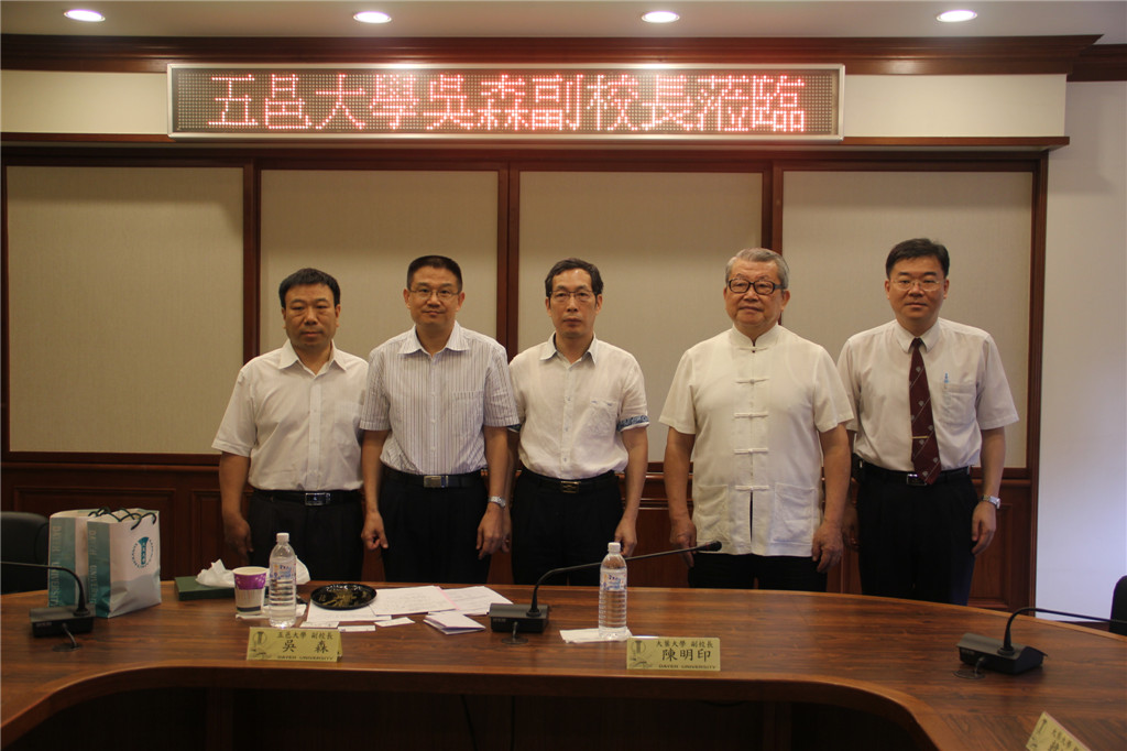 958BCABEB8ECEE7CE4706752503_47FF8322_2CC3B.jpg?e= 958BCABEB8ECEE7CE4706752503_47FF8322_2CC3B.jpg?e=