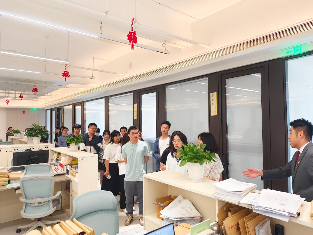 AB7A2B36E39B56B3353933BA3A7_17811560_199D5 AB7A2B36E39B56B3353933BA3A7_17811560_199D5