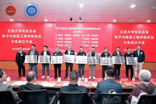 7EC99823FF839388AC202AEB004_E1358BD9_147DF