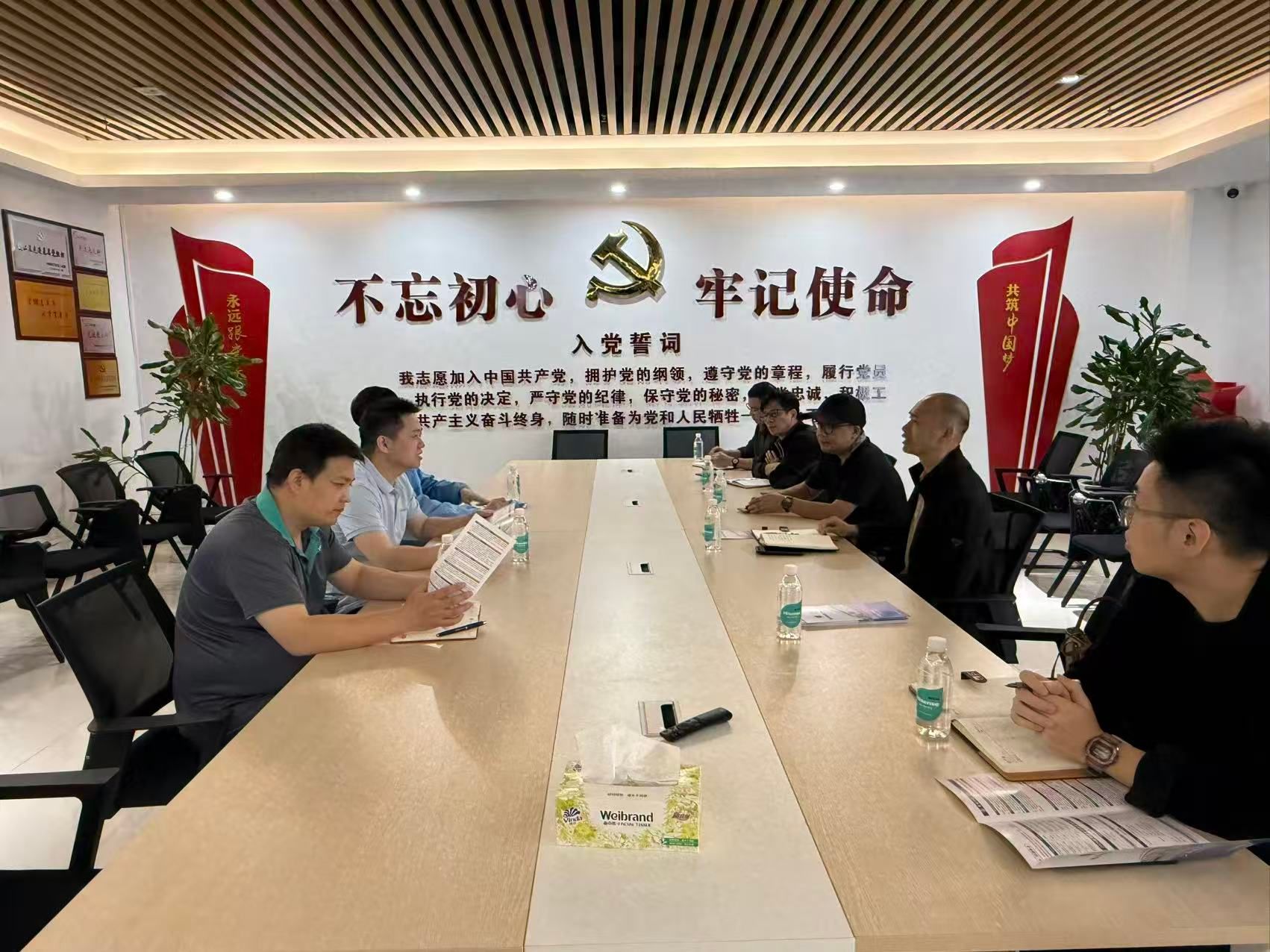 DDF400B8DFD215942BFD0D3F692_E9C13F32_4B4AF