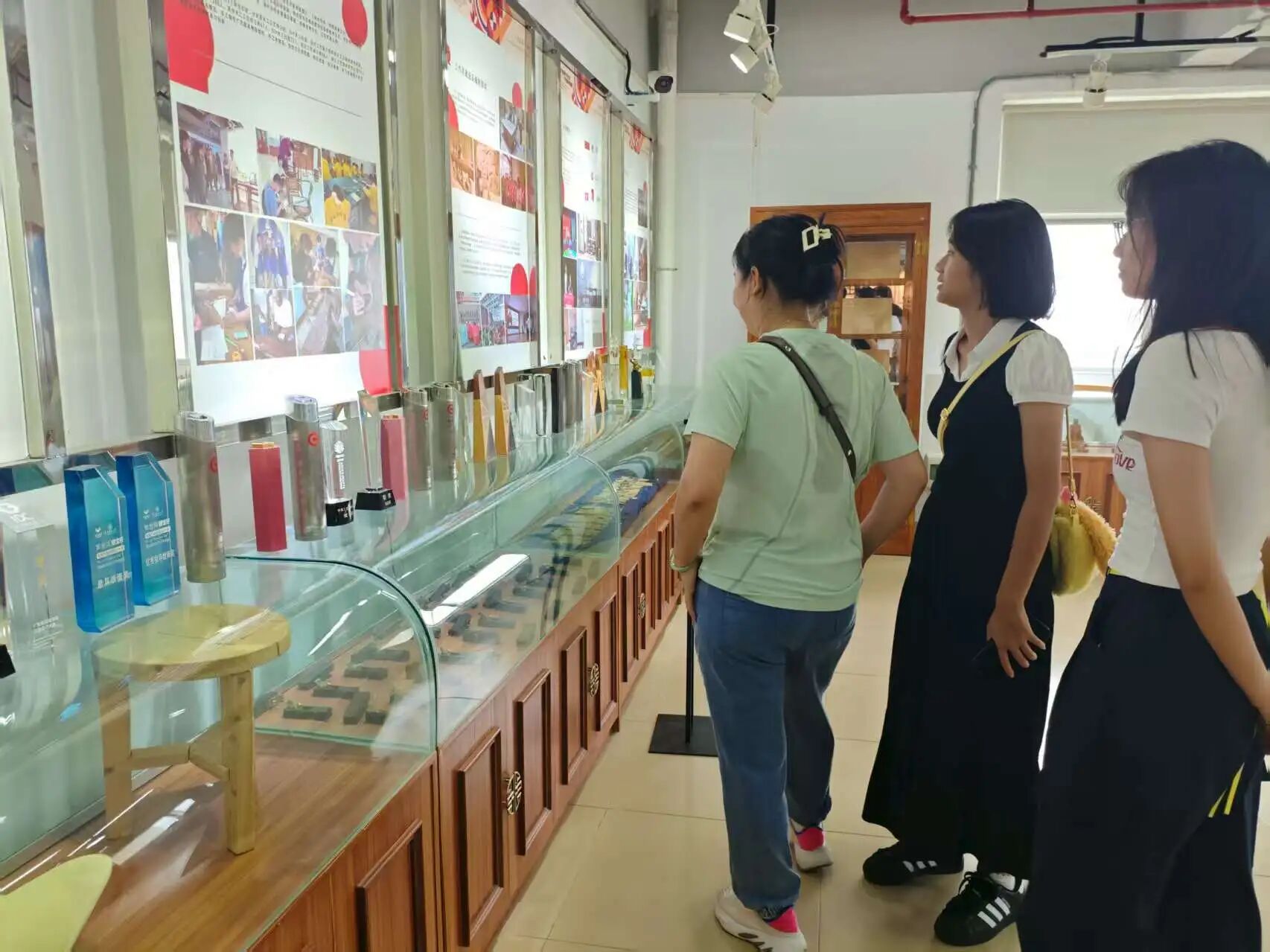 246BF7D840CFE2637D8FC2CAC43_B03F65F6_37B5A