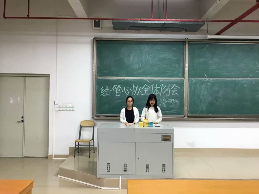 724D0A8E7A91FCBAB39BDCEDAD6_2F2E1922_136F9