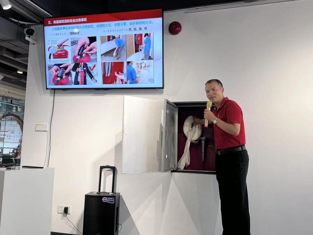 8EC79063C30B865FBF9AFE4EEEA_D650D0EF_12185 8EC79063C30B865FBF9AFE4EEEA_D650D0EF_12185