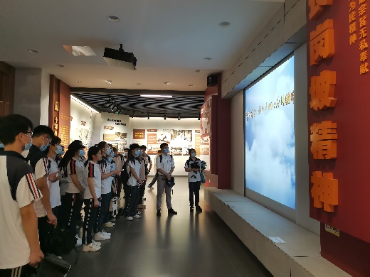 4821CF01D16C5DBBF1557FB86ED_96A03032_4100B