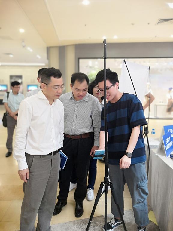 C3E7CC92932AACBF81CE0E05409_41AEAA34_D214