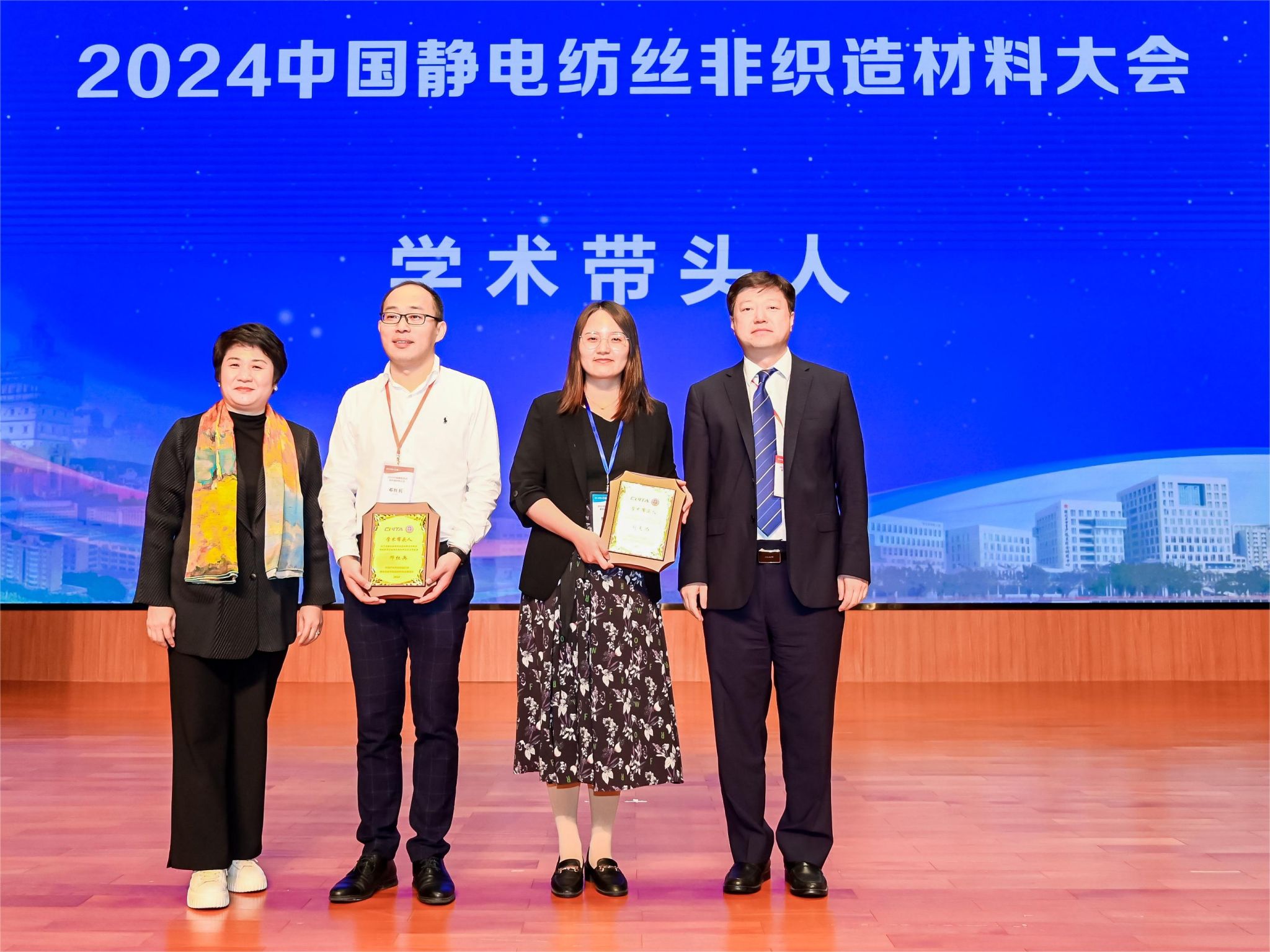 6F451AF6DA6B022F6D9D0625334_D04F8EF1_5652C