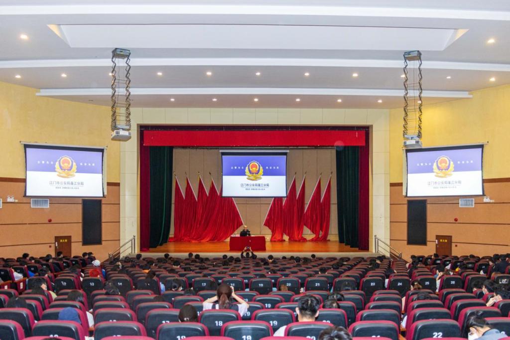 F996747F8FEF05177FD16DFDEC0_E5A0C0AB_17985