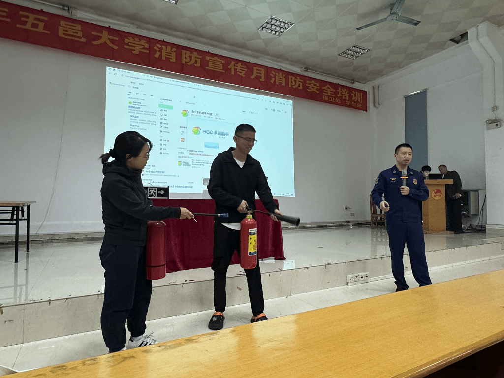 B8498EDC2FF1B40003E63AF6CE2_1756FE13_57B0A