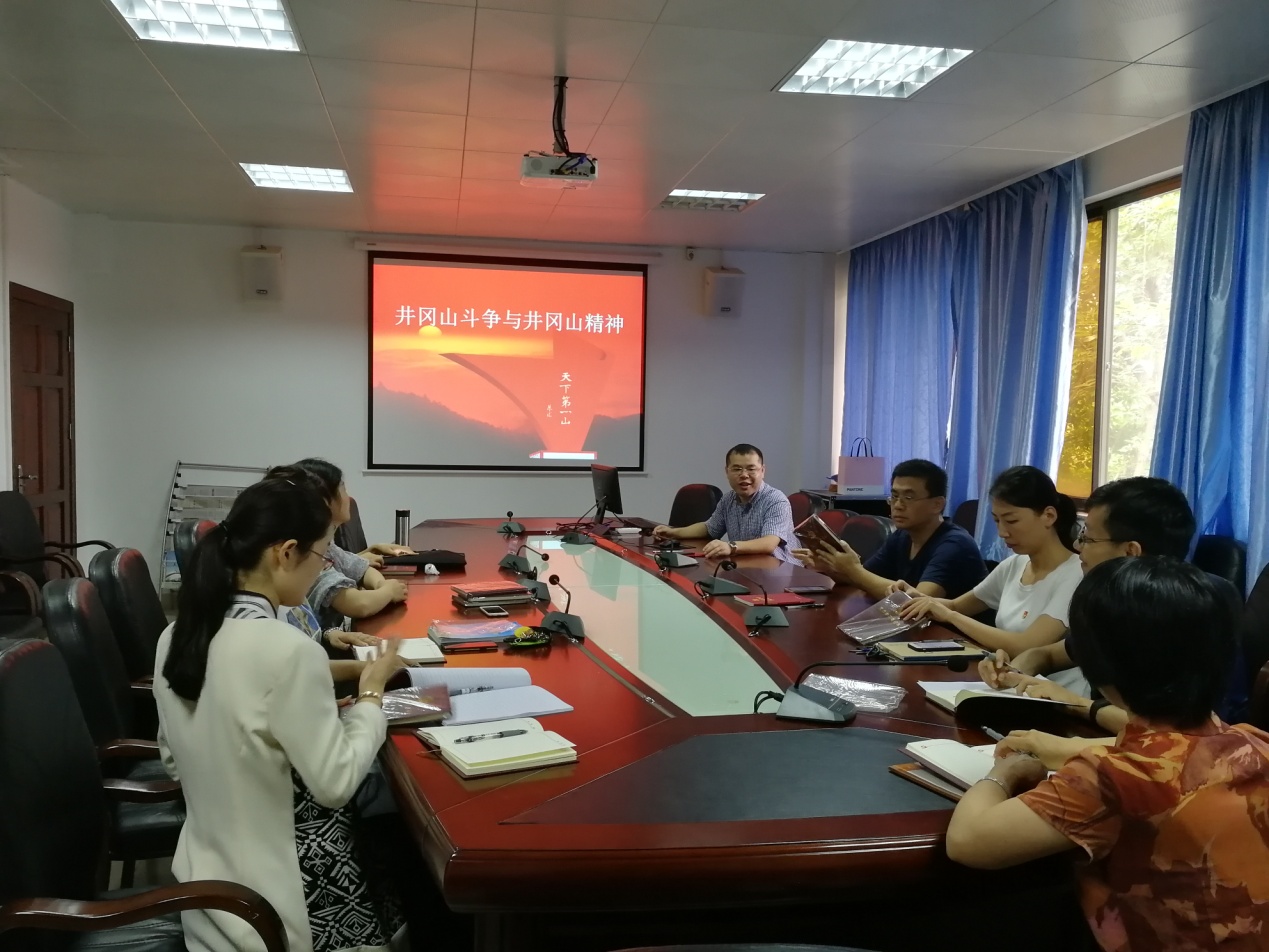 8AF0B6A25903137A6D3A5E5A156_E0D6875E_4D5E6