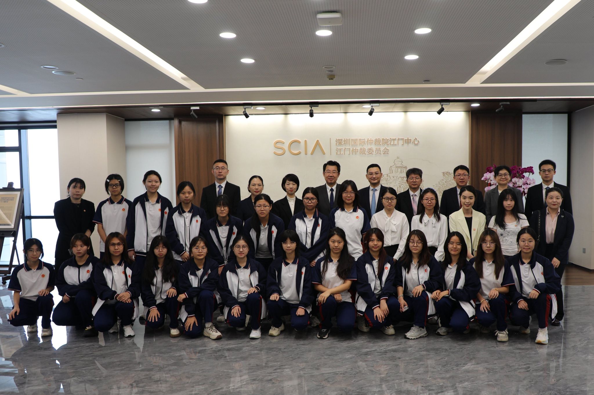 F006FDCAED7F27DEE4D41322359_B81135AC_5C206