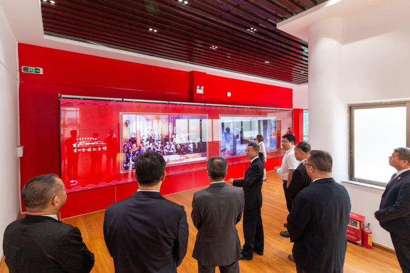 E32EBF41A7702A000CDDF7C34D9_4F79A9A8_F979