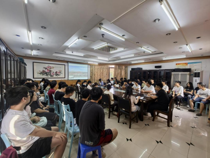 BCC0538D2F815DC7A20C3BF8A8B_6C968E86_16BBC1