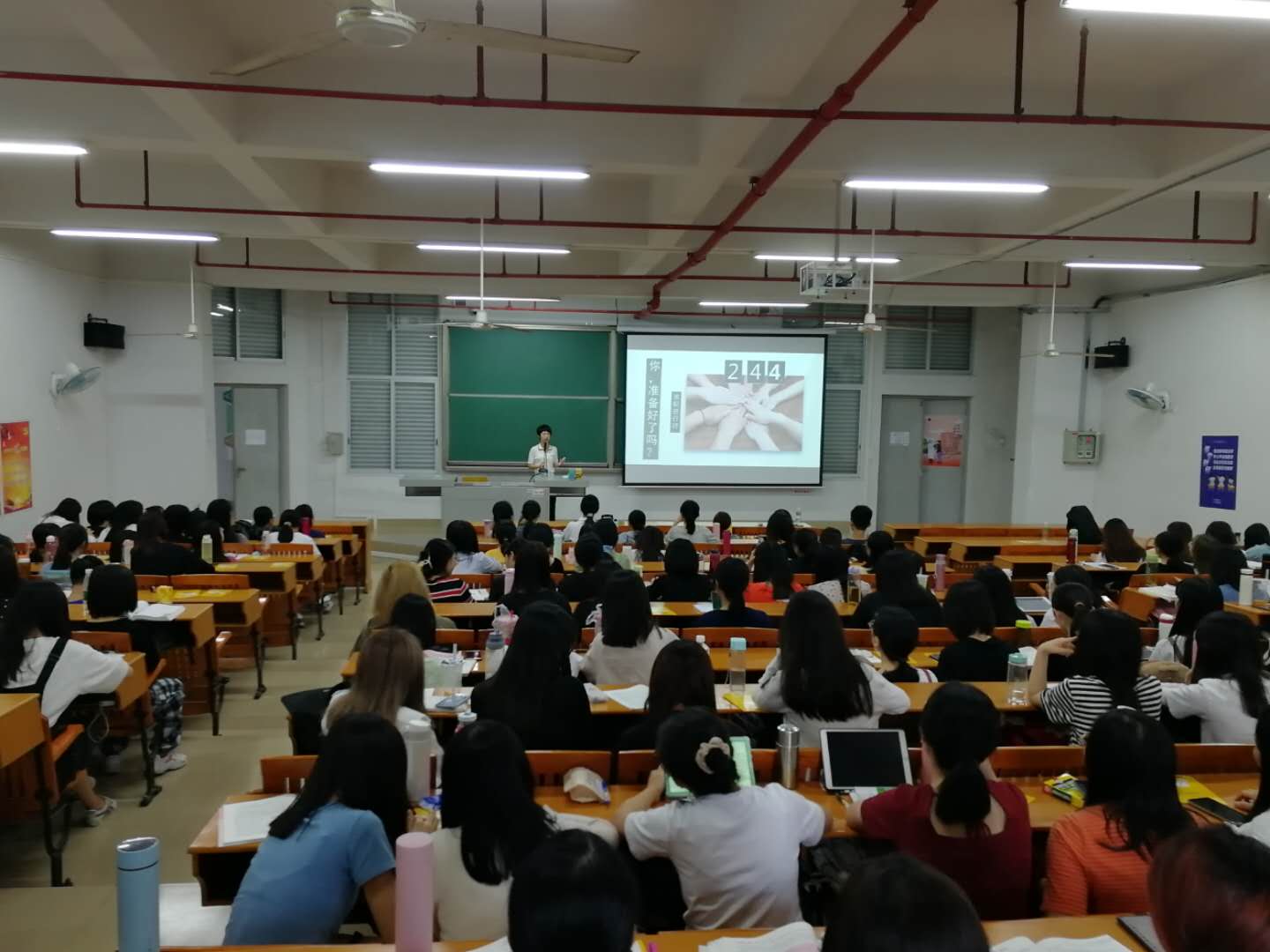 A9CB55CF9C4E100209B961DB87D_17D7E182_19EBF