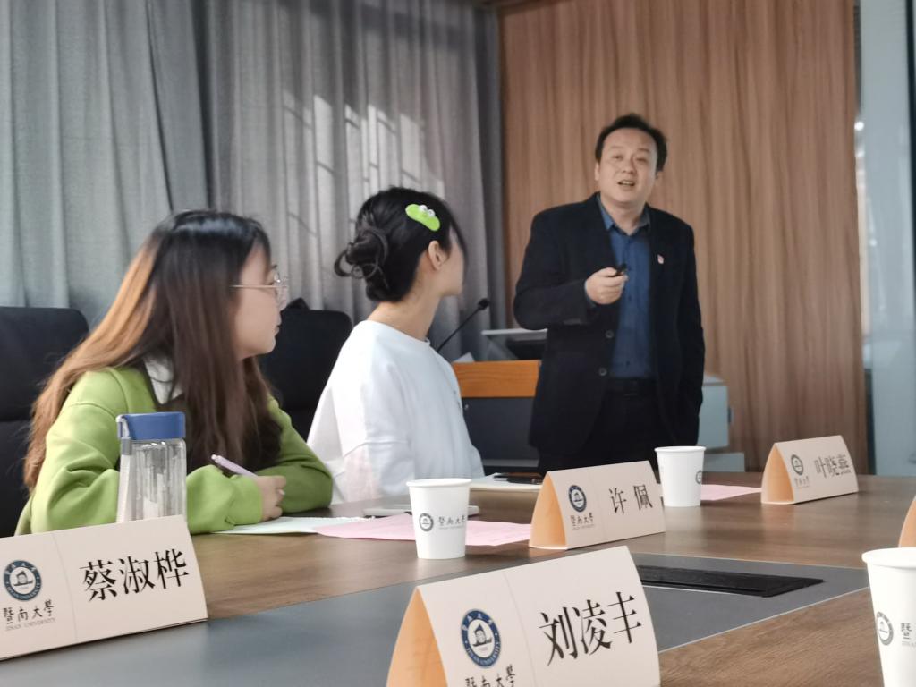 67D635522C493E31E56557D9012_A6273529_12373 67D635522C493E31E56557D9012_A6273529_12373