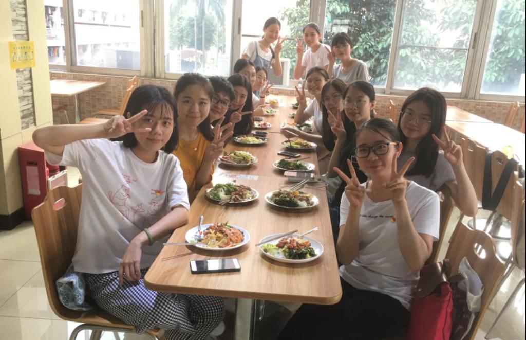 627C95E6ACF4427675219CB474E_9E2D80D7_18489