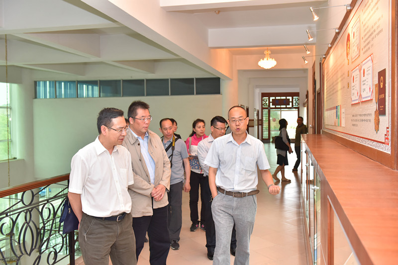 1ACB9268A072F65CDD1D68EBB65_82407E3B_22395.jpg?e=