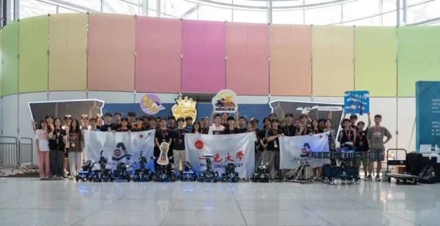 8EE4DB8B137FCC109BE4DE59A6D_E8F116B1_70F6.jpg?e=