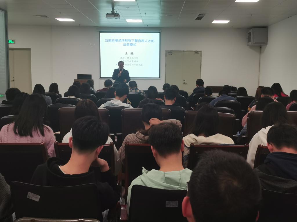 B7296D918A2C041B3DF5D1E3DD9_8691584B_FB7D