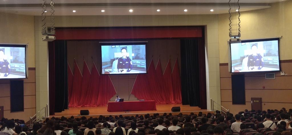 52B4F6EA8F181E4593383702EED_BE747E05_EBB1