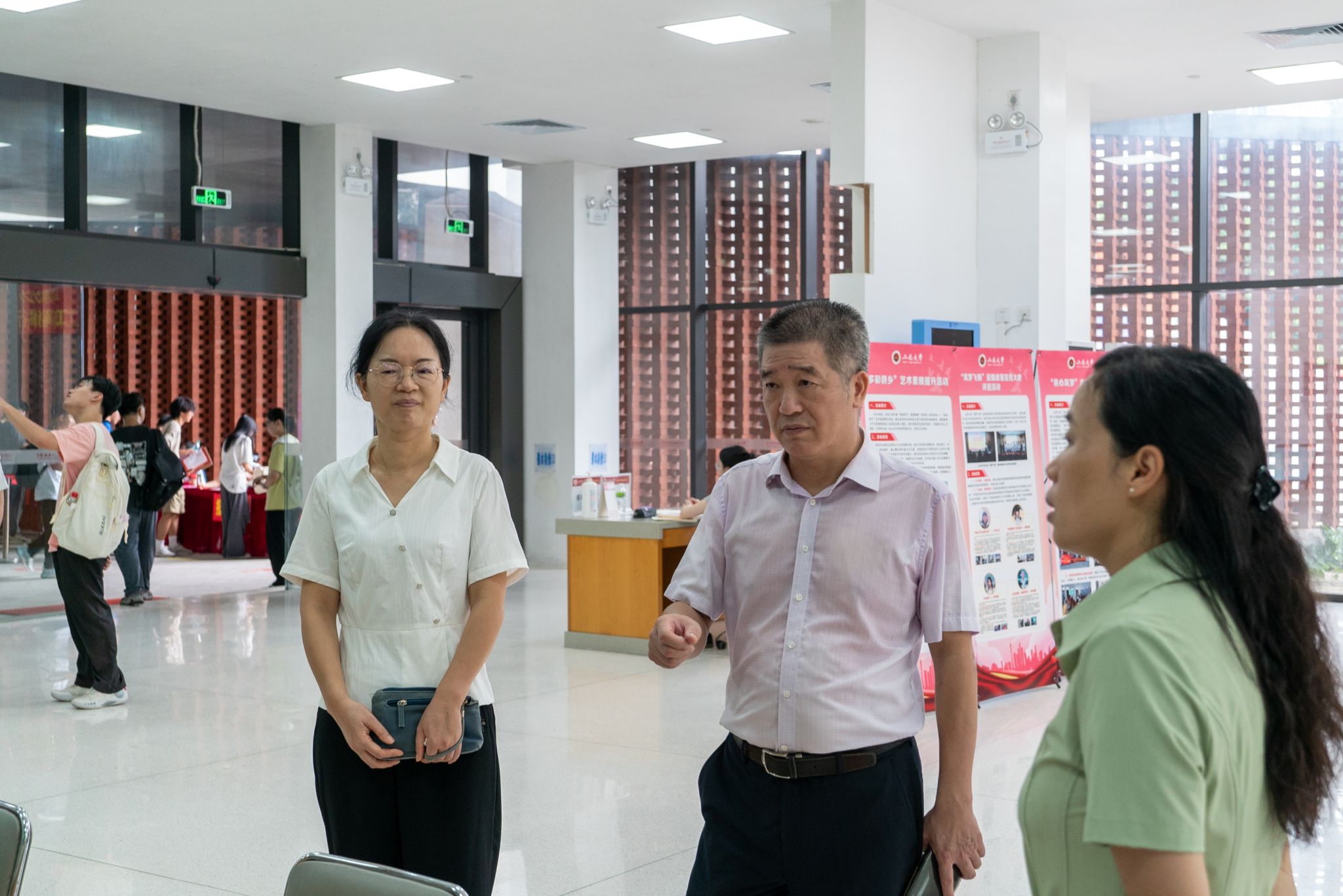 80EFB7ECC4515C795A5F0DA62A9_C75C6B28_4B53C