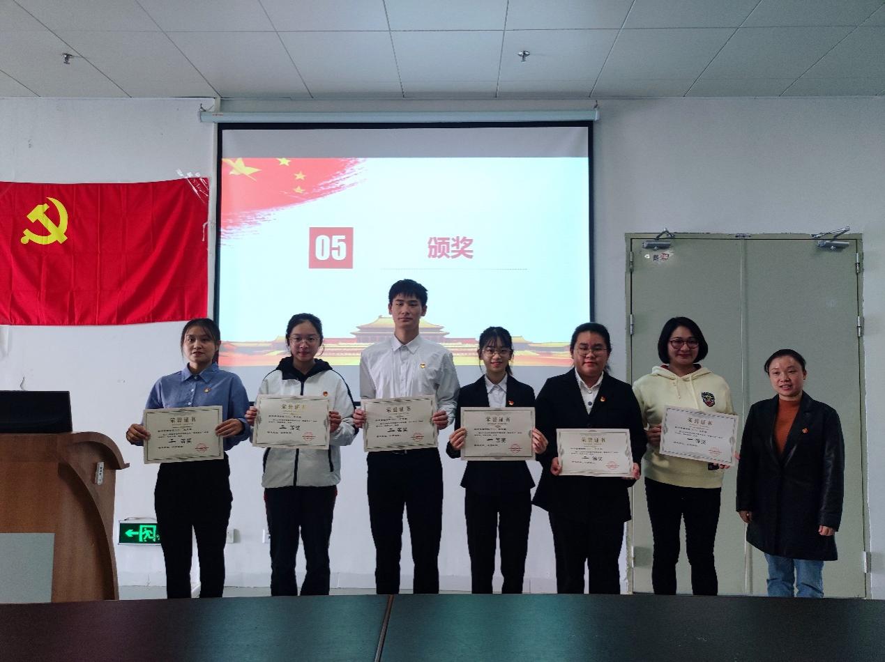 AD9C82C6A14D74E5F49992883E4_363160DB_1DF29