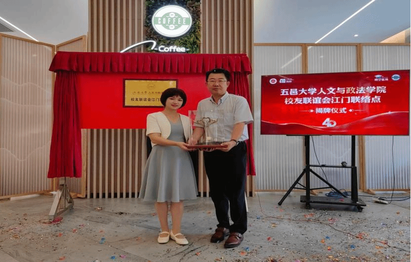 42A3E7E07E4D8368F63A64D23B3_9CF2DC7D_3705D