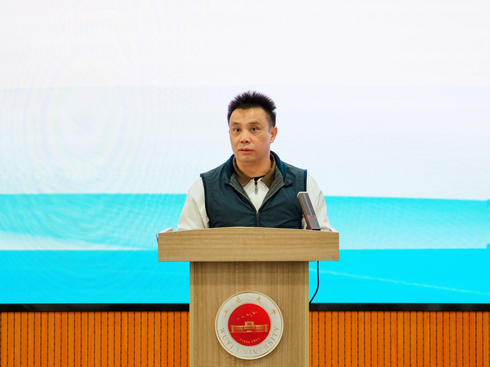 16DA84392CB8D83DD8352AA8997_90E8901D_4DD3B 16DA84392CB8D83DD8352AA8997_90E8901D_4DD3B