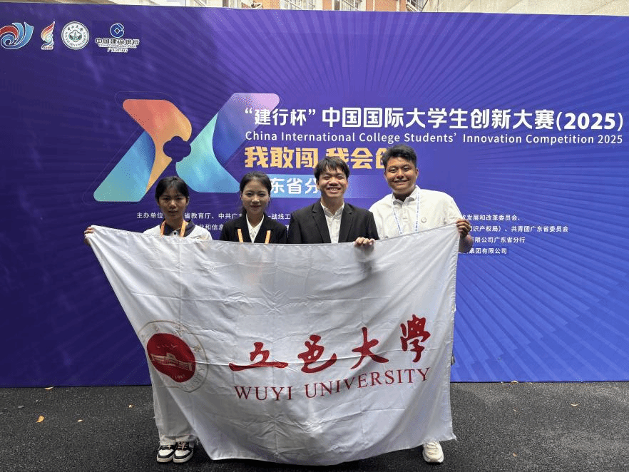 49DCCC740948E5B9F4B247EAFD6_AB2E20CB_4400C