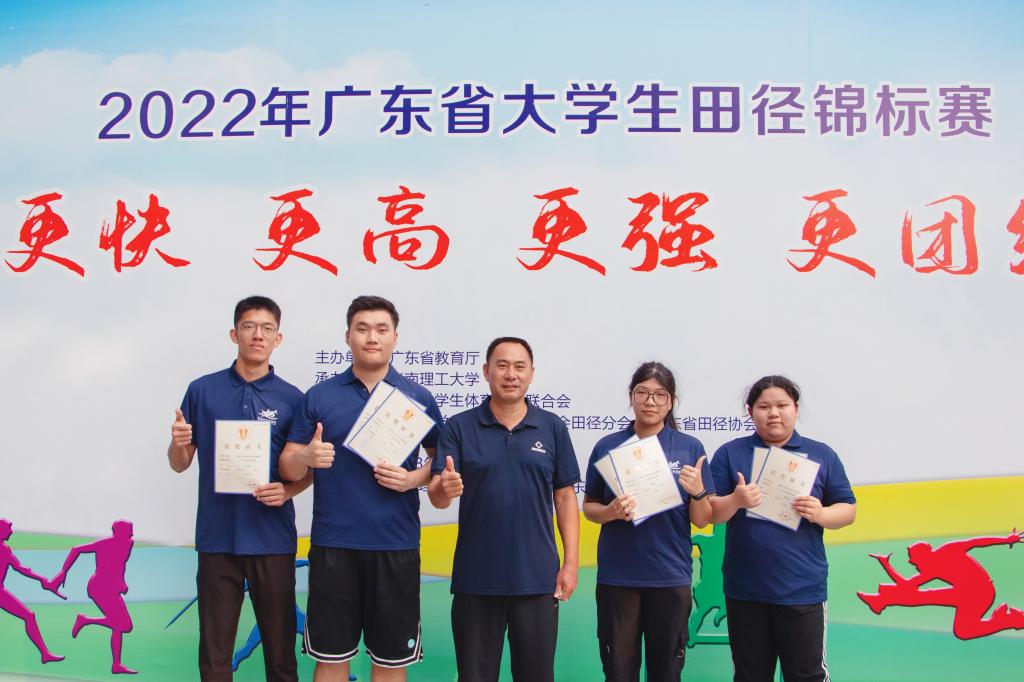 3B543204A7EFD0A72A93291BDF1_ACBA0111_14603