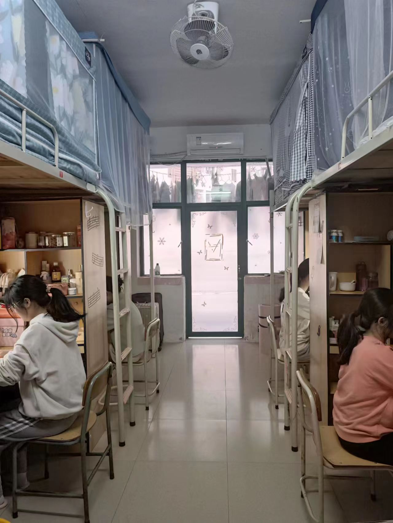 33DF6F14A23C5136D7B77E78734_5DFA67B8_35016