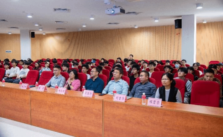 7E9D13BBB696D60C663BA6E282C_5A09C4D8_24BB0